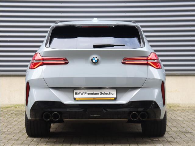 BMW X3 30e xDrive | M Sportpakket Pro | Panodak | Trekhaak | Driving Assistant Prof. | Harman Kardon | Head-Up | Adaptief M Onderstel | Stoelventilatie | 21'' LMV