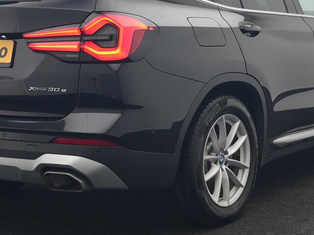 BMW X3 xDrive30e X Line FACELIFT Plug In Hybrid 293pk Dealer O.H. PHEV | 360 Camera | Sportstoelen Verwarmd | Apple Carplay | Hifi Audio | Virtual Cockpit | Navigatie | Cruise Control | DAB | LED Koplampen | 18"L.M |