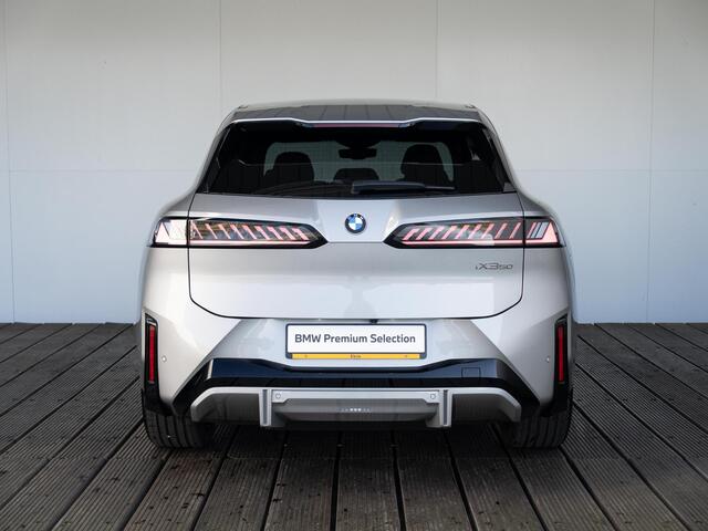 BMW X3 iX3 50 xDrive | M Sportpakket | Innovation Pack | Panoramadak | Head-Up Display | Harman-Kardon | Trekhaak