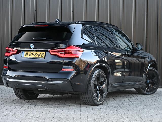 BMW X3 iX3 High Executive 80 kWh M-Sport | NL-Auto | Adaptive Suspension | Comfort Access | Trekhaak | Sport Seats | Ambient Light | Adaptive Led | Active Cruise | 360 Camera | Head-Up | Harman/Kardon |