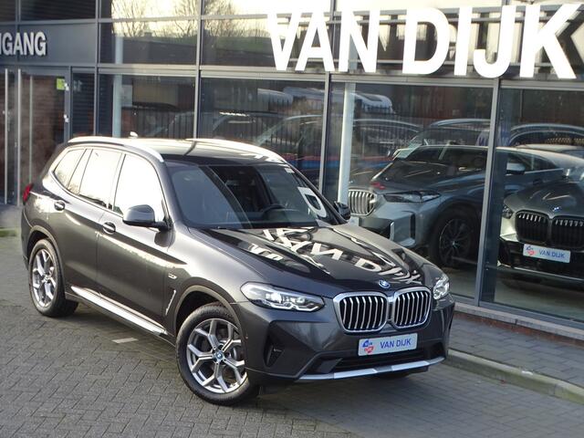 BMW X3 xDrive30e High Exe Elek-Trekhaak LED HiFi Live Cockpit Pro. Driving Ass. Sportstoelen HiFi 19'' LM Velgen