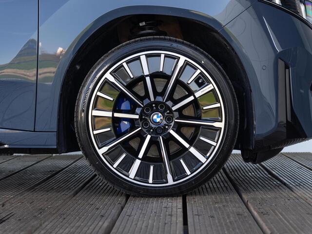 BMW X3 iX3 50xDrive | M Sportpakket | Innovation Pack | Panoramadak