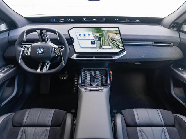 BMW X3 iX3 50xDrive | M Sportpakket | Innovation Pack | Panoramadak