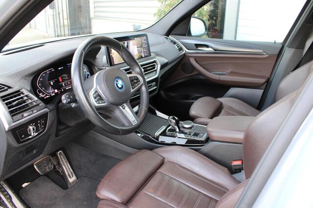 BMW X3 xDrive30e m Sport Pano | Brooklyngrau | Laser | HeadUp | Mokka Leder | Comfort Access | HiFi | Dealer Onderhouden