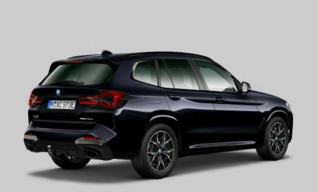 BMW X3 xDrive30e M Sport - Panoramadak - Comfort Access - Getinte/geluiddempende ruiten - Elektrisch verwarmde/verstelbare stoelen - Parking Assistant - Hifi - Zonneschermen achter - Sportstoelen -