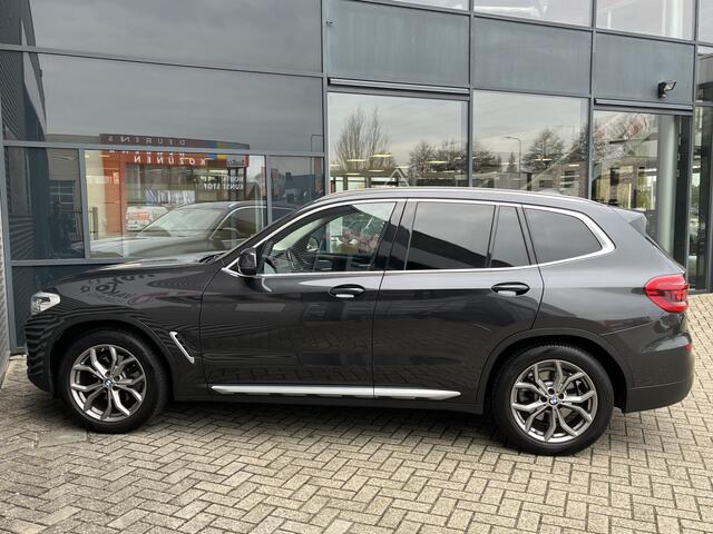 BMW X3 xDrive20i High Executive Edition NAVI/CAM,LEER,LED,TREKHAAK
