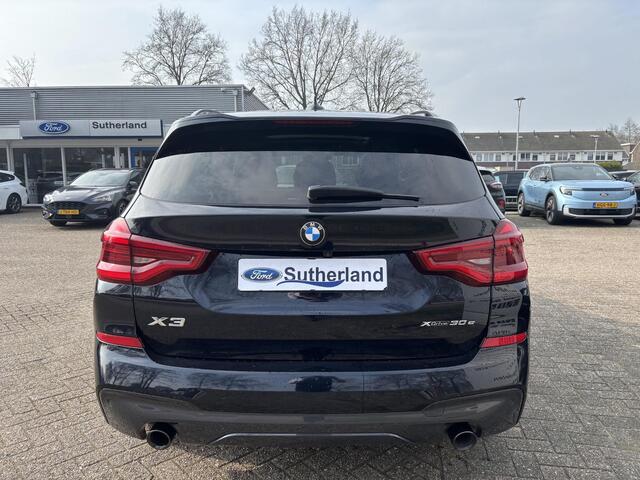 BMW X3 xDrive30e M Sport | SCI | Plug-in Hybride | PHEV | Volle uitrusting | 20 inch | Panoramadak | Trekhaak | Harman/kardon | 360 graden camera | Leder Vernasca Schwarz | Elektrische stoelen met memory functie | M pakket | Sportstoelen | Stoelverwarming| Adap