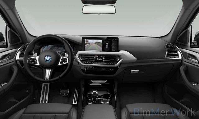 BMW X3 xDrive30e M Sport Shadow (Wordt verwacht) | Pano | ACC | Elek. Trekhaak | Camera | Live Cockpit Pro | HiFi |