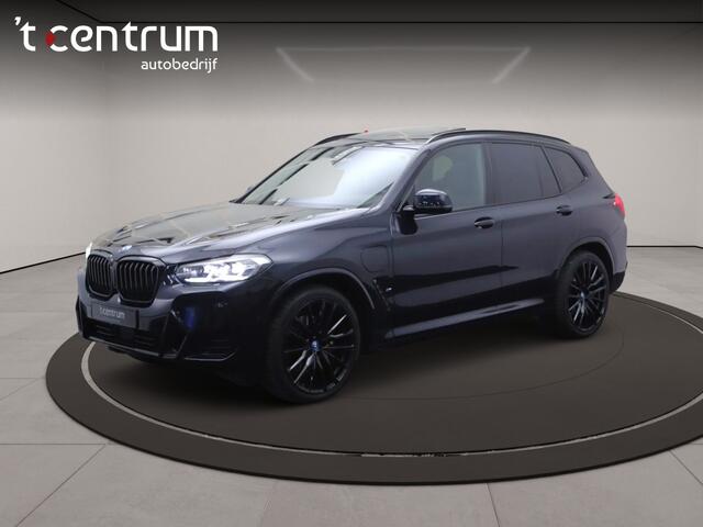 BMW X3 xDrive30e High Executive M-Sport 293 PK PHEV, Panoramadak, Harman / Kardon Sound, Memory,