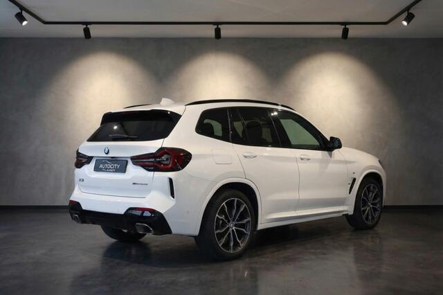 BMW X3 xDrive 30e M Sport l Bucket Seats l Pano l HUD l LEDER l Drive A