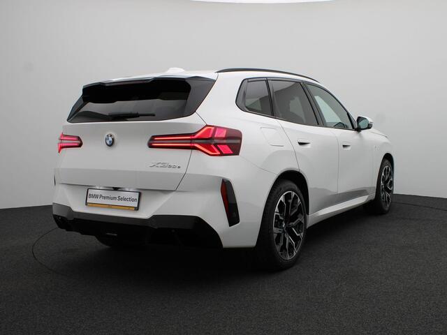BMW X3 30e xDrive M Sportpakket Pro | Professional Pack | Premium Pack | Trekhaak | Elektrisch Verstelbare Sportstoelen | Driving Assistant Plus | Harman Kardon | 20'' | Ekris Selection