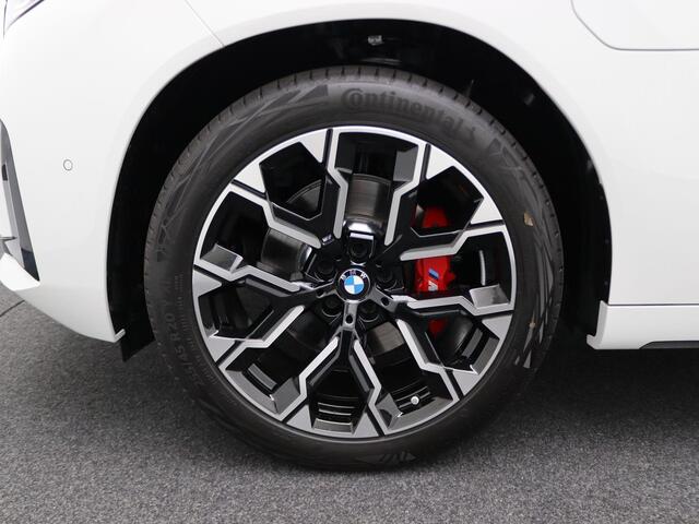 BMW X3 30e xDrive M Sportpakket Pro | Professional Pack | Premium Pack | Trekhaak | Elektrisch Verstelbare Sportstoelen | Driving Assistant Plus | Harman Kardon | 20'' | Ekris Selection