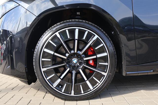 BMW X3 iX3 50 xDrive | M Sportpakket Pro | Innovation Pack | Harman/Kardon | Panoramadak | Head-up Display