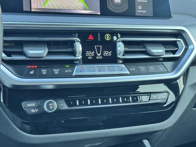 BMW X3 xDrive30e M sport | 292 PK | Trekhaak | Black optic | Leder | digital cockpit | Camera