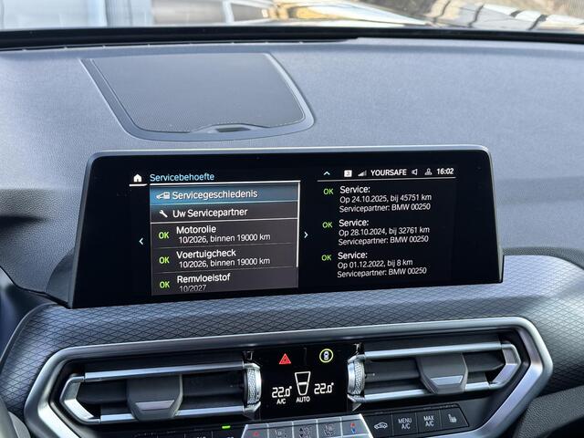 BMW X3 xDrive30e M sport | 292 PK | Trekhaak | Black optic | Leder | digital cockpit | Camera