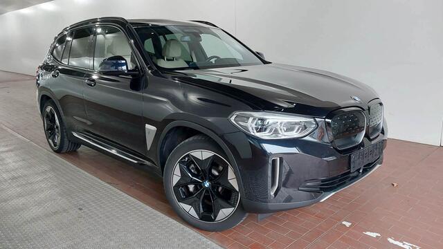 BMW X3 iX3 High Executive 80 kWh | Panorama | 20" | CoPilot | Head- Up | Harman Kardon |