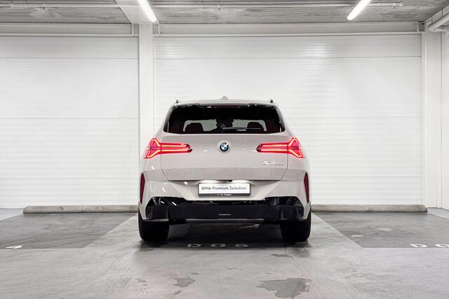 BMW X3 30e xDrive | M-Sport Pro | Premium Pack | Comfort Pack | Driving Assistant | Harman/Kardon | Panoramadak | Comfort Access | Trekhaak