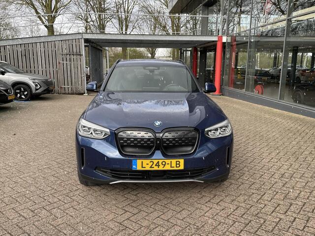 BMW X3 iX3 High Executive 80 kWh | Panoramadak | Trekhaak | Shadow Line Pack | SOH 94.9% |