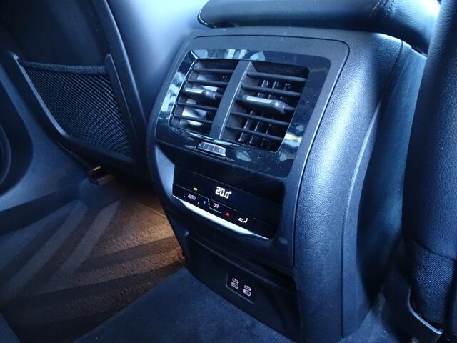 BMW X3 xDrive30e High.Exe X-Line Elek.trekhaak Elek.Stoelen 360-Camera Head-up Ada.Led Parking-plus Cockpit Pro HiFi 19''LM Velgen