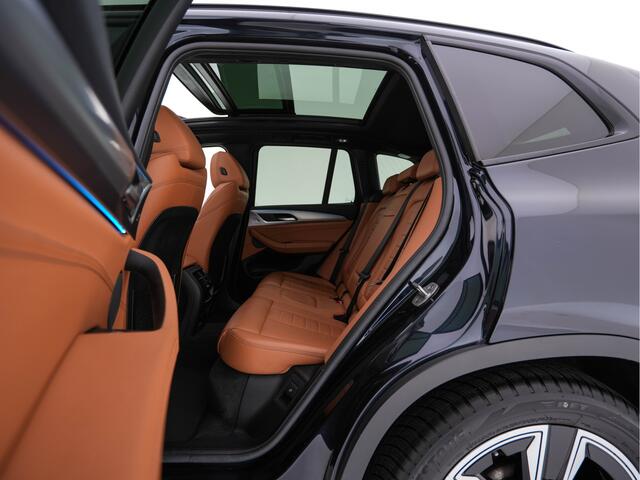 BMW X3 iX3 High Executive 80 kWh [ 3-Fase ] {SOH-98%} (INCL-BTW) Aut. *PANO | LEATHER | HARMAN/KARDON | FULL-LED | BLINDSPOT | MEMORY-PACK | DIGI-COCKPIT | HEATED-SPORTSEATS | KEYLESS | TOPVIEW | DAB+ | NAVI-FULLMAP | HEAD-UP | ...