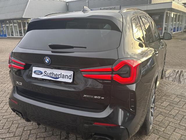 BMW X3 xDrive30e M Sport | Plug-in Hybride | incl. BMW Service Inclusive (5 jaar/100.000 km) | M pakket | Harman Kardon | Sportstoelen | Elektrische stoelen met geheugenfunctie | 360 graden camera | Stoelverwarming | Keyless | Elektrische achterklep | Adaptive L