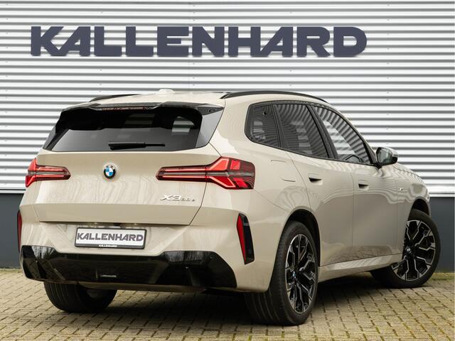 BMW X3 30e xDrive M-Sport Pro - Pano - Trekhaak - Stuurwiel Verwarmd
