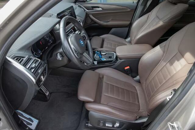 BMW X3 iX3 M-SPORT 80 kWh (210kW/286pk) ** LED, LEDER, PANO, MEM, HuD, H&K SOUND, TREKH, 20-inch LMV ** 1e EIG - UNFALLFREI ** ** INFORMEER OOK NAAR ONZE AANTREKKELIJKE FINANCIAL-LEASE TARIEVEN **