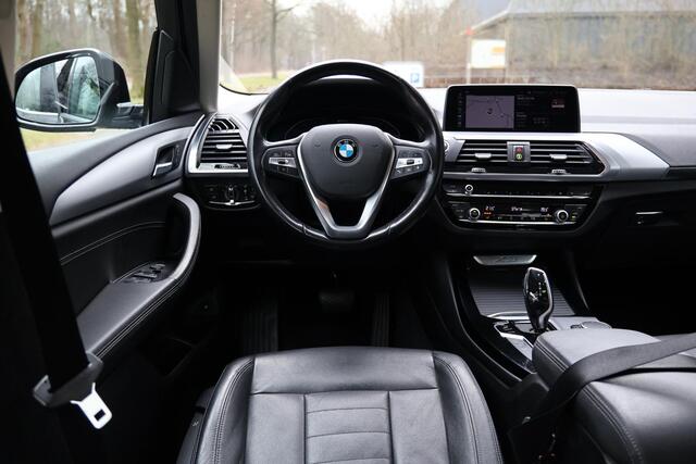 BMW X3 xDrive30e eDrive Edition Org NL | Elektrische trekhaak | DAB | Navi | Adap LED koplamp | Stoelverwarming | Hifi | Grootlichtassistent | Etc.