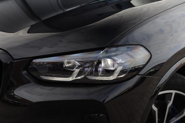 BMW X3 xDrive30e M-Sport | M Stoelen | Pano | Camera |