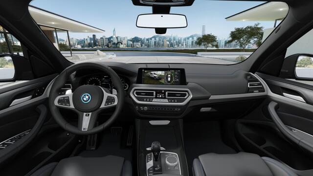 BMW X3 30e 292PK X-Drive M-Sport / Laser / Pano / 360° / M-Stoel / 2022