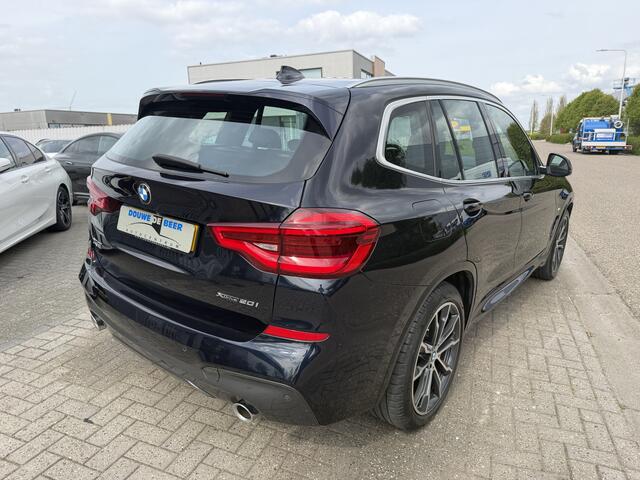 BMW X3 xDrive20i High Executive M sport Pano-Dak | Trekhaak | Leer | HUD | Stoelverw.