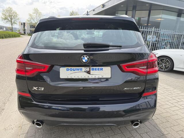 BMW X3 xDrive20i High Executive M sport Pano-Dak | Trekhaak | Leer | HUD | Stoelverw.