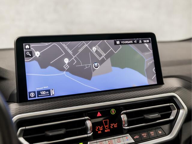 BMW X3 xDrive30e M Sport High Executive 293Pk Automaat (PANORAMADAK, M PAKKET, HEAD-UP DISPLAY, MEMORY SEATS, LEDER, 360 CAMERA, ELEKTRISCHE ACHTERKLEP, APPLE CARPLAY, NIEUWSTAAT)