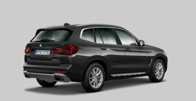 BMW X3 xDrive30e Panoramadak - Active Cruise Control - Parking/Driving Assistant - Hifi - Head up - Comfort Access - Getinte ruiten - Elektrisch verstelbare/verwarmde stoelen - Sportstoelen -