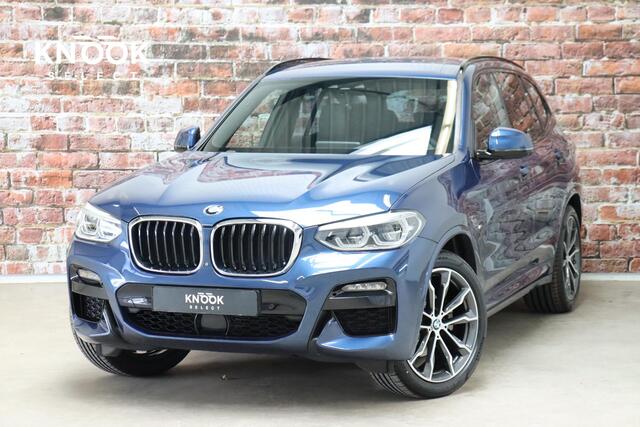BMW X3 xDrive20i High Executive M Sport Pakket Automaat / Live Cockpit Professional / Driving Assistant Plus / Trekhaak / Adaptieve LED-koplamp / Leder / Hifi / 20 Inch / Stoelverwarming / Achteruitrijcamera / Extra Getint Glas / Shadow Line / DAB / Geluidsisole