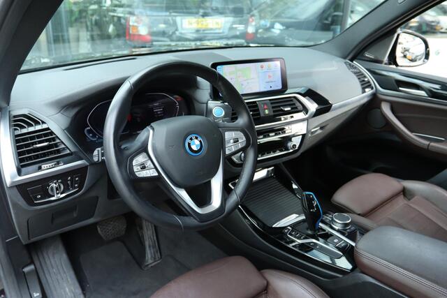 BMW X3 iX3 HIGH EXECUTIVE 80KWH SHADOWLINE SOH 99,7% | PANO | HUD | TREKHAAK | LEDER | HARMAN/KARDON | 360 CAMERA | MEMORY | CARPLAY