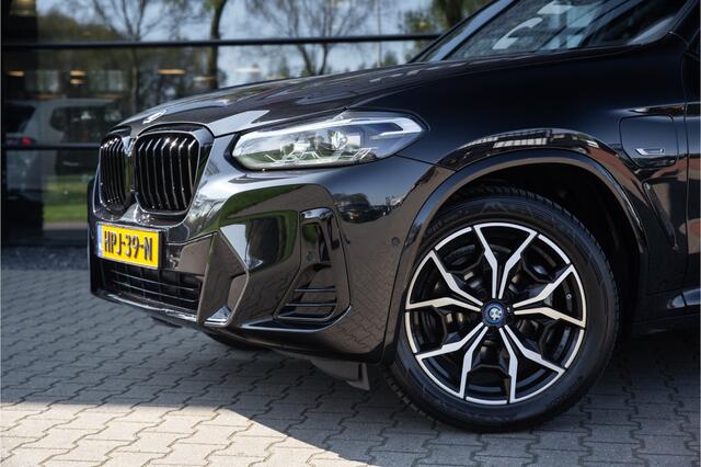 BMW X3 xDrive30e High Executive M-Sport , Panoramadak, Leer,
