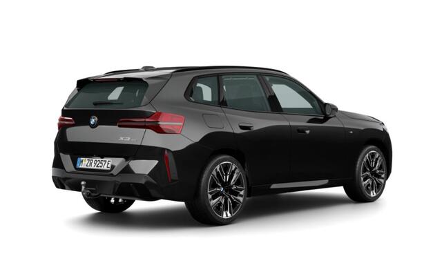 BMW X3 30e xDrive | M Sport Pro | Trekhaak | Glazen Panoramadak | Professional Pack | Comfort Pack | Premium Pack | Stuurwiel verwarmd