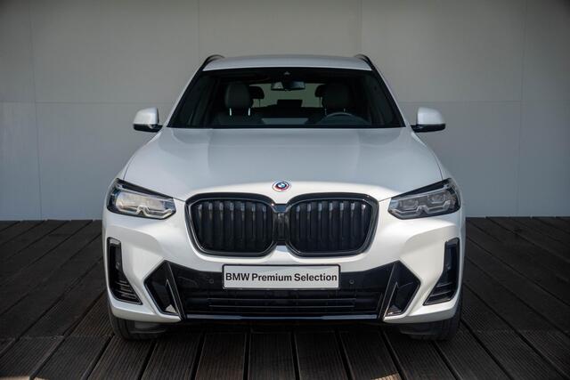 BMW X3 xDrive30e High Executive M Sportpakket | Head-Up Display | HiFi Harman Kardon | Driving Assistant