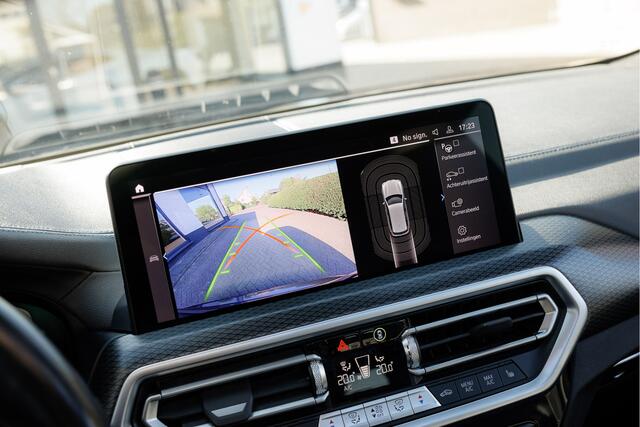 BMW X3 xDrive30e M-STOELEN [ KONINGSDAG OPEN] Pano - Harman Kardon - Head Up