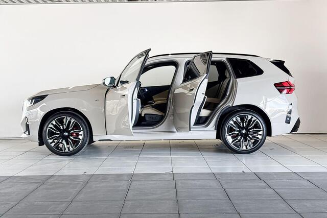 BMW X3 M50