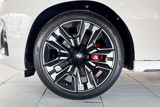 BMW X3 M50