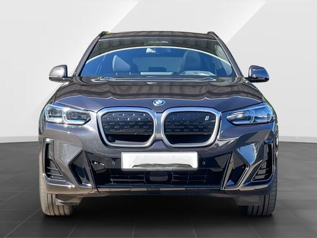 BMW X3 iX3 M-SPORT 80 kWh (210kW/286pk) ** LASER, LEDER, PANO, MEMORY, ALARM, ACC, TREKH, 19-inch LMV ** 1e EIG - UNFALLFREI ** ** INFORMEER OOK NAAR ONZE AANTREKKELIJKE FINANCIAL-LEASE TARIEVEN **
