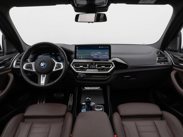 BMW X3 iX3 M-SPORT 80 kWh (210kW/286pk) ** LED, LEDER, PANO, HuD, STUURVERW, H&K SOUND, 20-inch LMV ** 1e EIG - UNFALLFREI ** ** INFORMEER OOK NAAR ONZE AANTREKKELIJKE FINANCIAL-LEASE TARIEVEN **