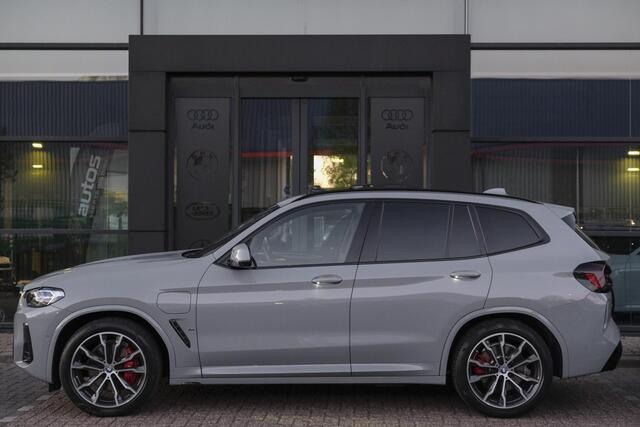 BMW X3 xDrive30e 292pk LCI M-sport Panoramadak X3M stoelen Brooklyn grau Trekhaak Adaptive cruise NLauto