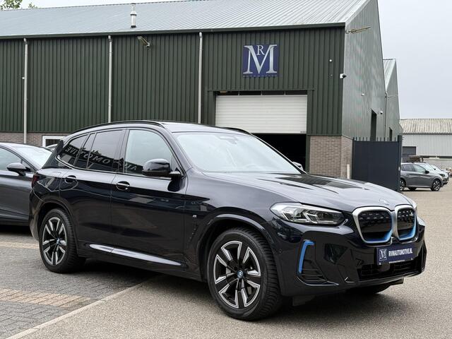 BMW X3 iX3 Executive 80 kWh M-Sport |SOH 99% | ELEKTRISCHE TREKHAAK| ELEKTRISCHE ACHTERKLEP| PANORAMADAK| DRIVING ASSISTENT PROFESSIONAL| DODE HOEK SENSOR| STOELVERWARMING