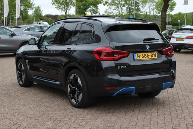 BMW X3 iX3 High Executive 80 kWh / SoH 94,9% / Trekhaak / Panoramadak / 360Camera / Head-up / 20'' / Leder / Harman Kardon / Navigatie / Memory seats / Dodehoek / DAB / Stoelverwarming / Cruise Control Adaptief