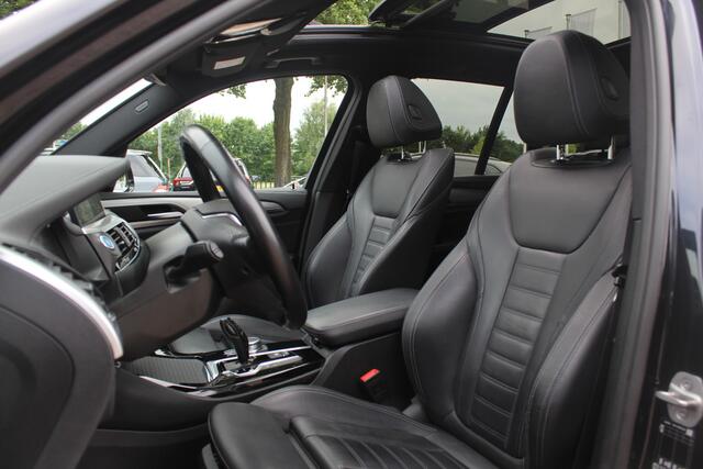 BMW X3 iX3 High Executive 80 kWh / SoH 94,9% / Trekhaak / Panoramadak / 360Camera / Head-up / 20'' / Leder / Harman Kardon / Navigatie / Memory seats / Dodehoek / DAB / Stoelverwarming / Cruise Control Adaptief