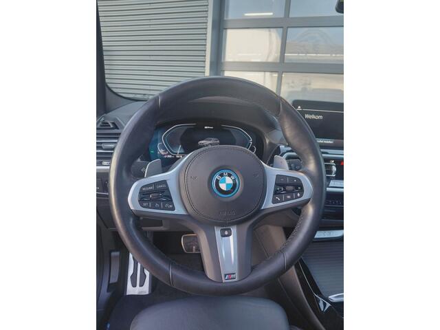 BMW X3 BMW X3 xDrive30e High Executive M-Sport l Brooklyn l Pano l HUD