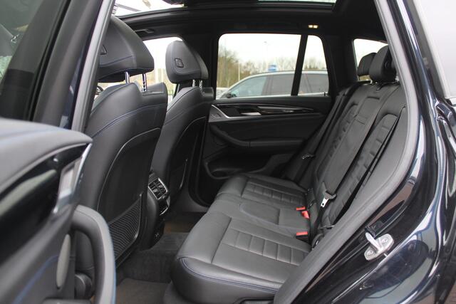 BMW X3 iX3 High Executive 80 kWh / SoH 92,3% / Trekhaak / Panoramadak / 360Camera / Head-up / 20'' / Leder / Harman Kardon / Sfeerverlichting / Dodehoek / DAB / Stuur+Stoelverwarming / ACC